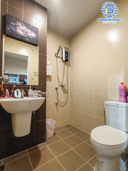 *****ทาวน์เฮ้าส์มือสอง นนทบุรี บ้านคุณภาพจากแบรนด์ Sansiri ม.สิริเพลส ติวานนท์ เนื้อที่ 21.40 ตร.ว. ฟังก์ชัน 3 ห้องนอน 3 ห้องน้ำ 2 ที่จอดรถ ตกแต่งสวย พร้อมเข้าอยู่ ทำเลเดินทางสะดวก เชื่อมต่อถนนรัตนาธิเบศร์, ถนนแจ้งวัฒนะ, ถนนบางกรวย-ไทรน้อย, ถนนชัยพฤกษ์ ใกล้โรบินสันศรีสมาน และทางด่วน "อุดรรัถยา" จองเลย!